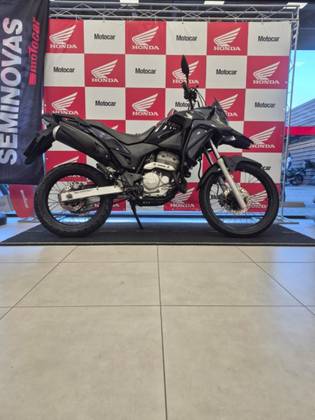HONDA XRE 300 ABS HONDA XRE 300 ABS